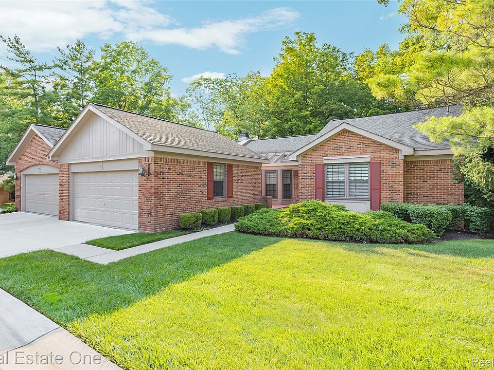 1st image of 7332 Meadowridge Cir