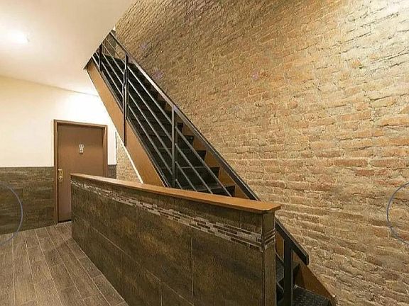 5th image of 406 Tompkins Ave APT 3F