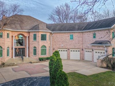 4S241 Meadow Rd, Naperville, IL, 60563