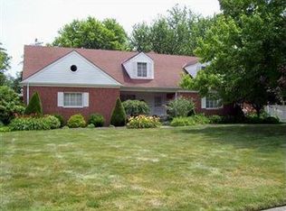 1317 E Melrose Dr, Westlake, OH