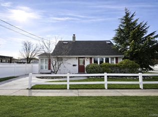 32 Saint Marks Place, Massapequa, NY 11758