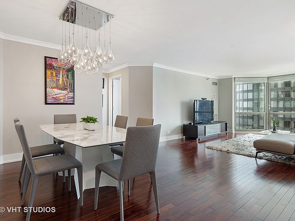 5th image of 195 N Harbor Dr APT 2405