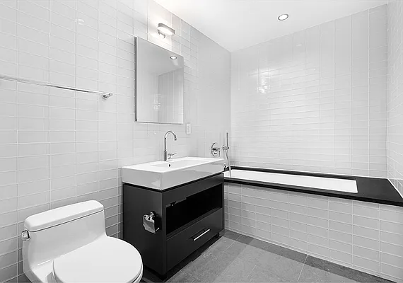 Rented by Mirador Real Estate | media 9