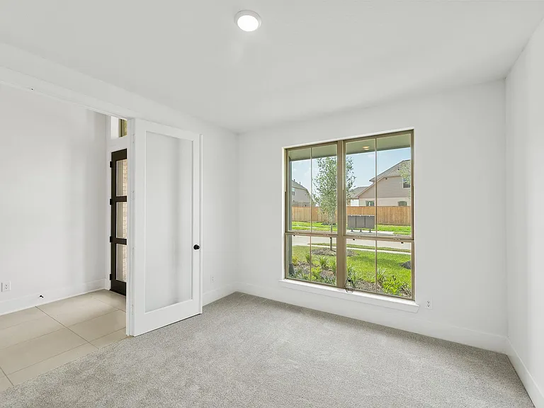 21127 Coral View Dr — Photo 9