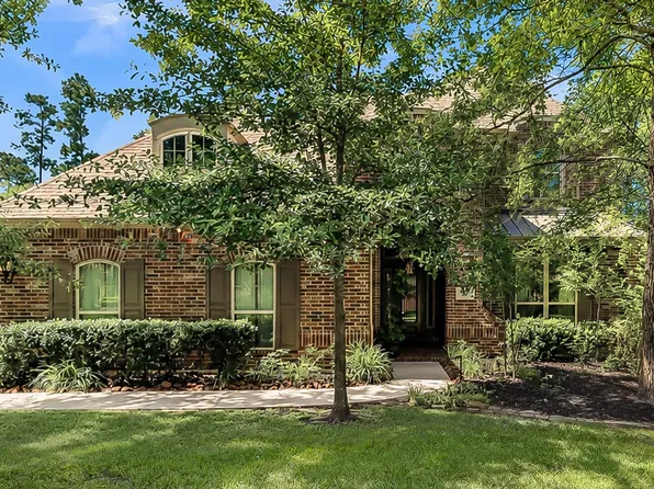 90 Player Oaks Pl, The Woodlands, TX 77382