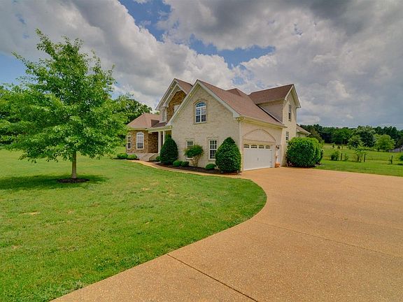 3rd image of 1103 Ballentrace Blvd