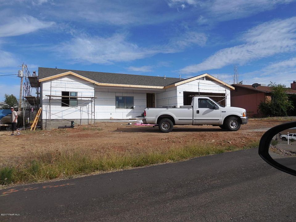 1st image of 4473 N Phillip Dr #04
