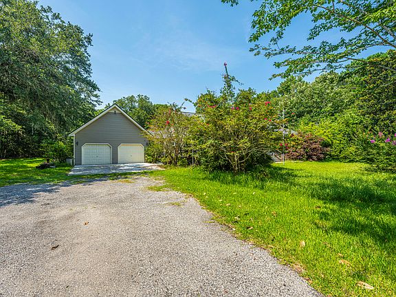 3rd image of 2682 Starfish Dr