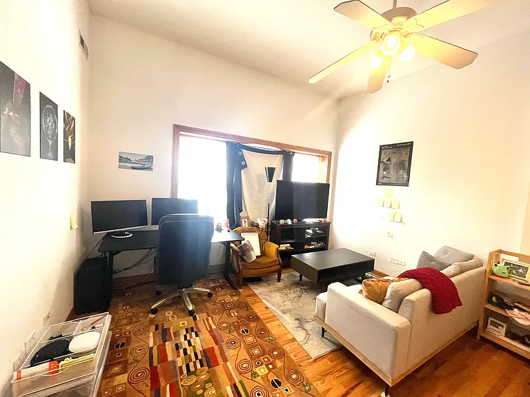 1363 N Bosworth Ave #4 — Photo 8