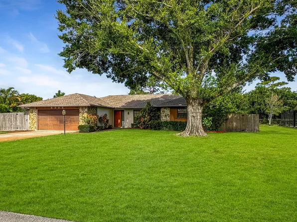 5308 Echo Pines Circle E, Fort Pierce, FL 34951