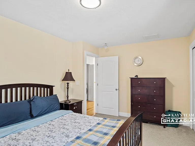 250 Willow St — Photo 27