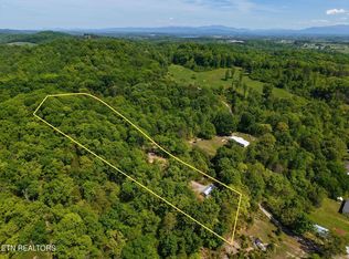 137 Watt Rd, Sweetwater, TN 37874
