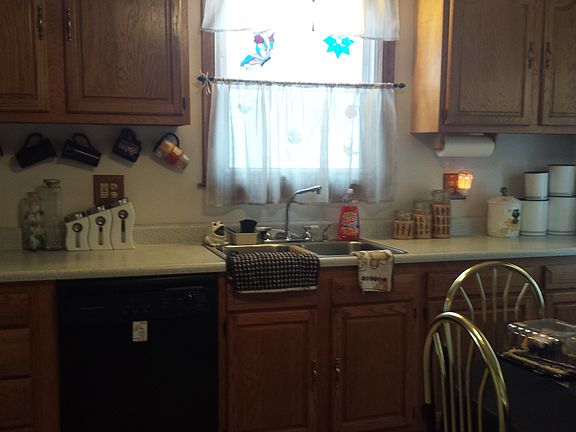 5th image of 19234 Philomene Blvd