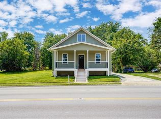 8 E Main St, Amelia, OH 45102