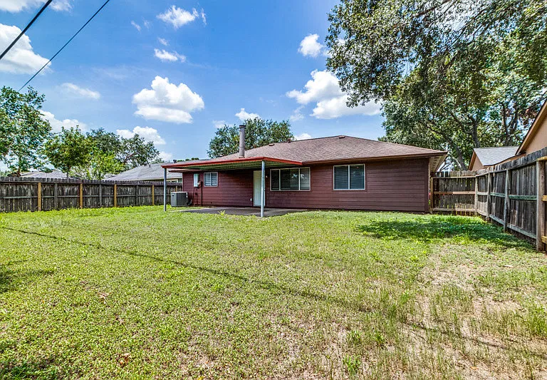 7218 Ridgeberry Dr — Photo 17