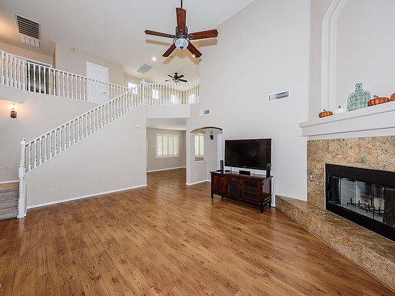 3rd image of 10856 S Alley Mountain Dr