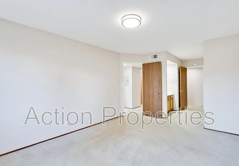437 Costa Mesa Ter #F — Photo 15