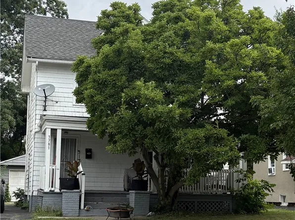 3381 Cedarbrook Rd, Cleveland Heights, OH 44118