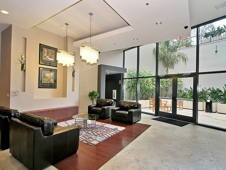 530 K St #618 — Photo 22