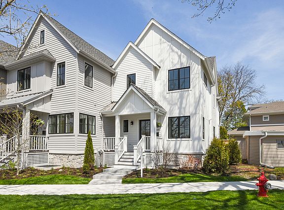 2nd image of 512 N Poplar Dr