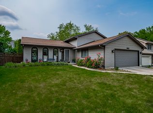 602 Hempstead Ave, Naperville, IL 60565