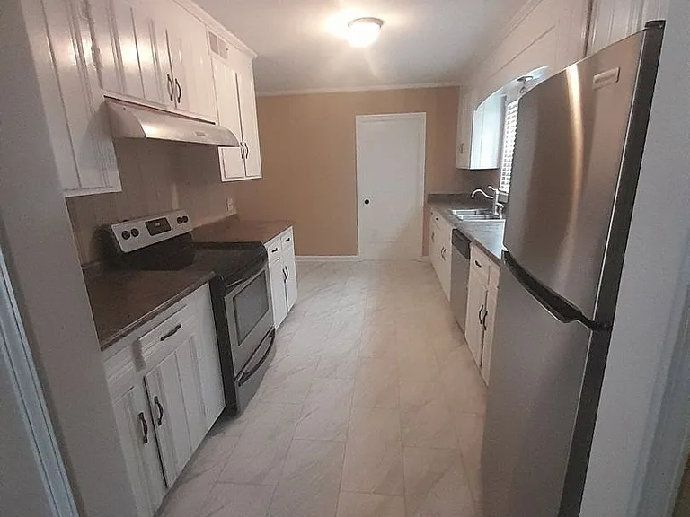 26 Parkwood Cir — Photo 3