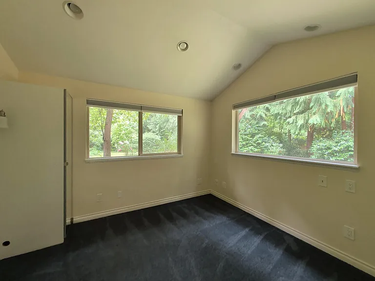 9012 Nisqually Way NE — Photo 6