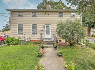 42 Myrtle St, Pawtucket, RI 02860