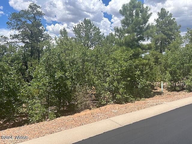 2nd image of 1490 W Snow Creek Trl