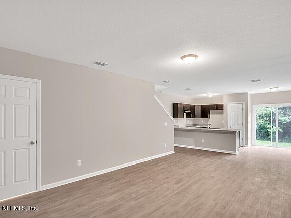 4th image of 6879 LAKE MIST Lane