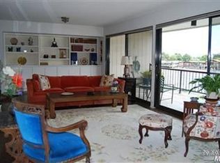915 S Eliseo Dr, Greenbrae, CA 94904