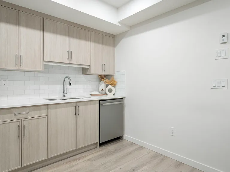 Creekstone Cir SW — Photo 12