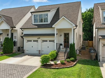 5542 Knob Rd, Nashville, TN, 37209