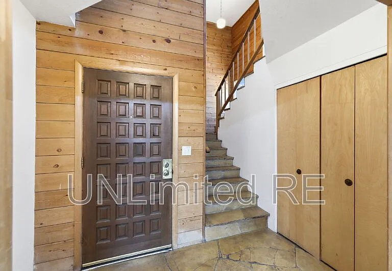1410 N Inverrary Way — Photo 10