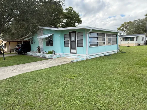2353 Sandlewood Ln, Orange City, FL 32763