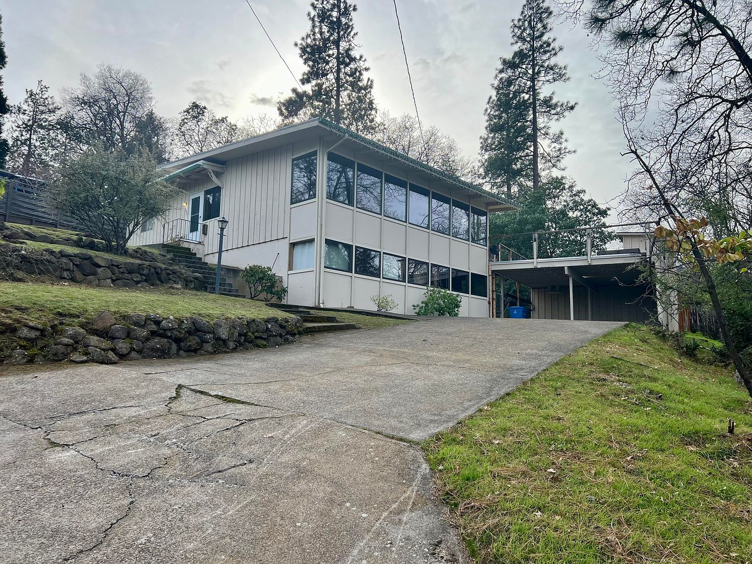 565 Elkader St, Ashland, OR 97520 MLS 220177941 Zillow