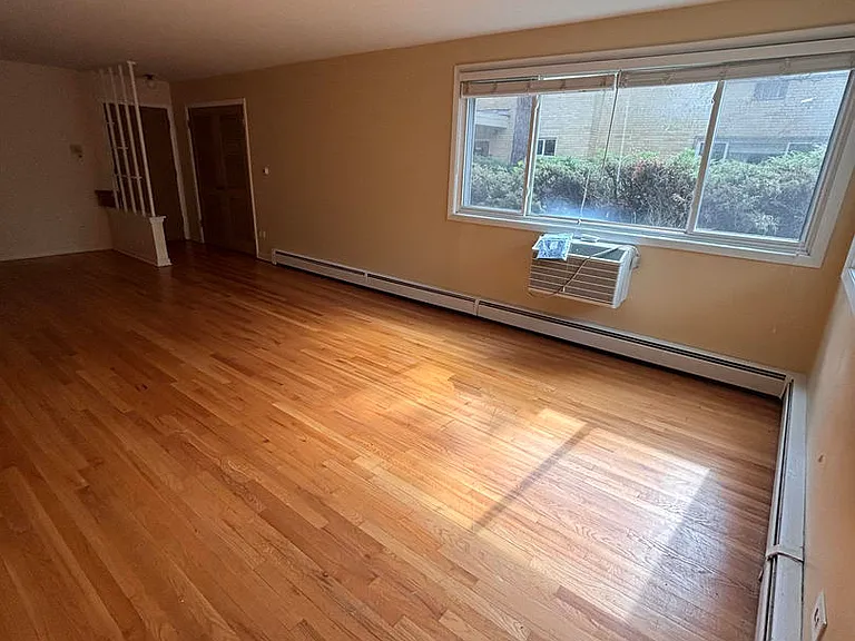 1122 Greenleaf Ave #GA — Photo 5