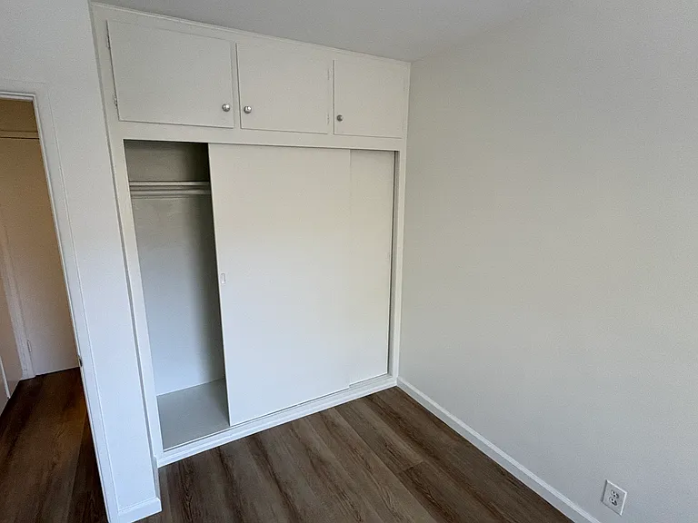 3700 E 4th St #2 — Photo 8