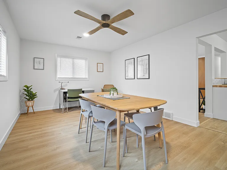 1105 Julienne Dr — Photo 11