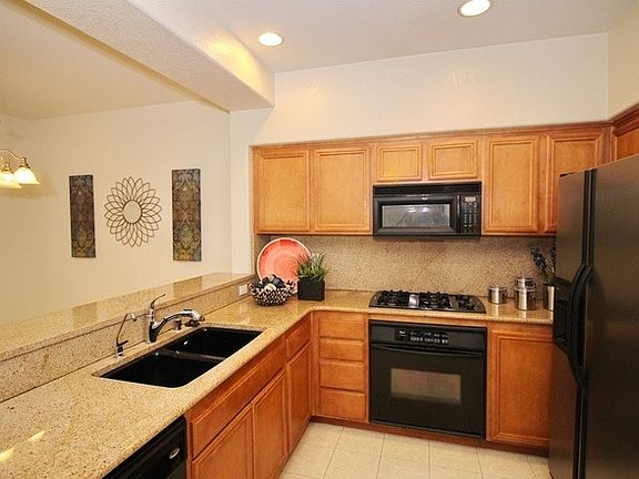 5th image of 8865 Tribeca Cir