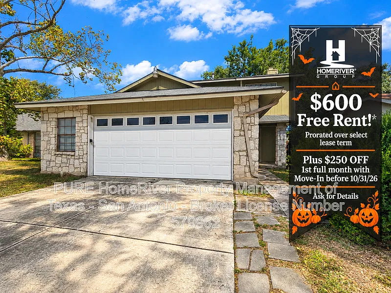 3 bed, 2.5 bath, 1428 sqft, $1,585 — Photo 1