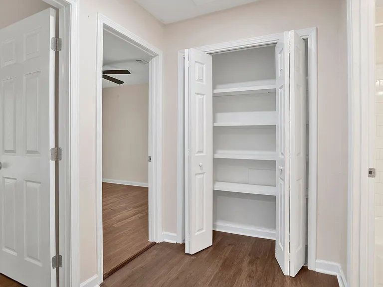 8140 Lillian Hwy — Photo 24