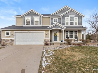 663 Orchard Ct NE, Rockford, MI, 49341