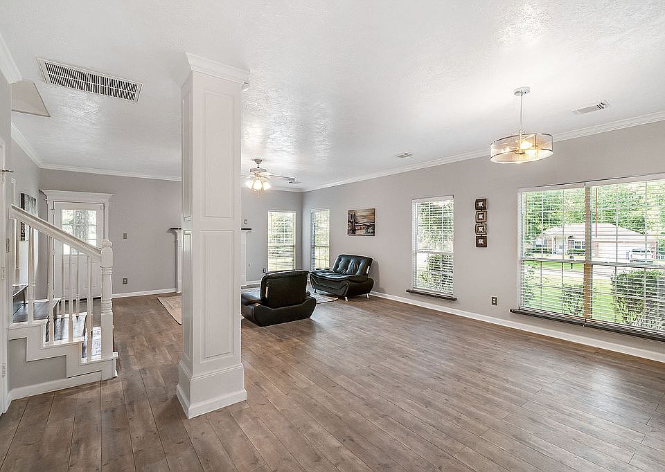 13107 Hydra Ct, Willis, TX 77318 Zillow