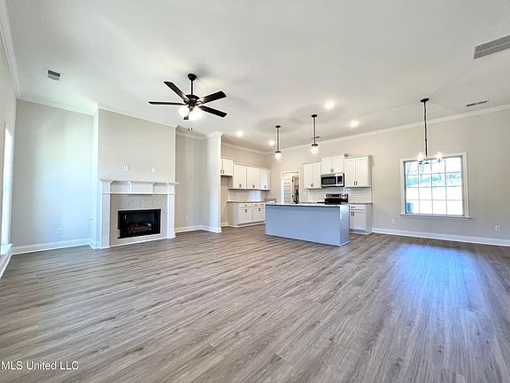 5th image of 2201 Scott Meadows Ln