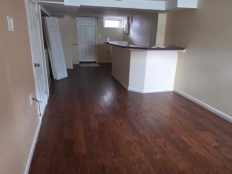 6813 Eastbrook Ave — Photo 11