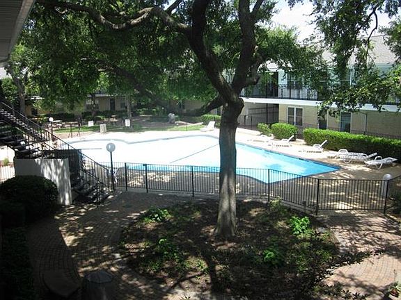 2nd image of 5818 E University Blvd APT 216