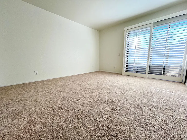 473 Bradshaw Ln — Photo 11