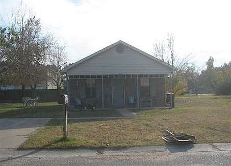 1st image of 405 Southfield Dr