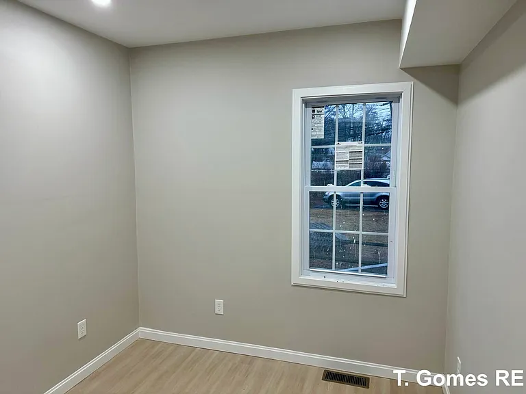 157 Pearl St #1 — Photo 7